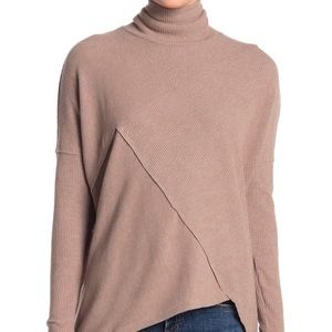 Mock neck ribbed knit pullover sweater